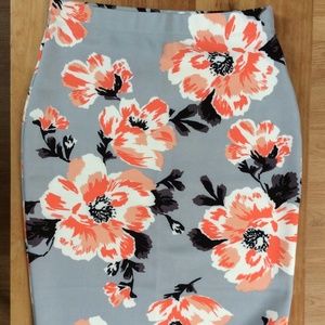 women's pull on pencil skirt